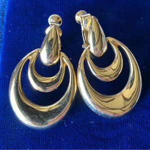 NAPIER Vintage Gold Tone Clip/Screw Dangle Earrings